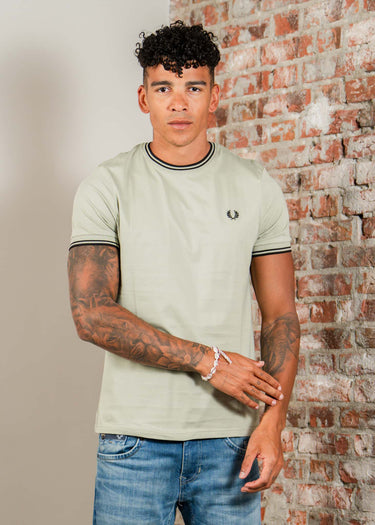 Fred Perry T-shirts Twin tipped t-shirt - seagrass black