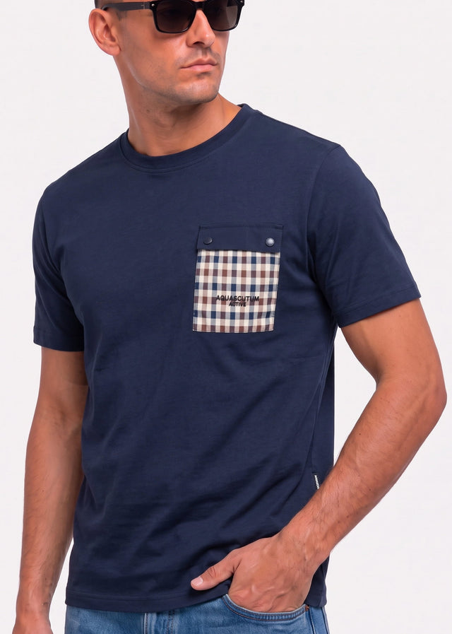 Aquascutum T-Shirts Tech pocket t-shirt - navy