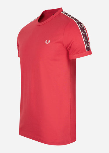 Fred Perry T-shirts Contrast tape ringer t-shirt - washed red oxblood
