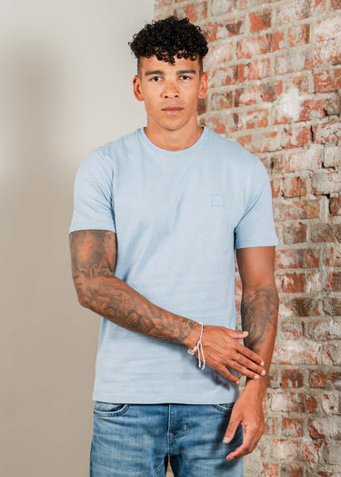 Hugo Boss T-shirts Tales - light pastel blue