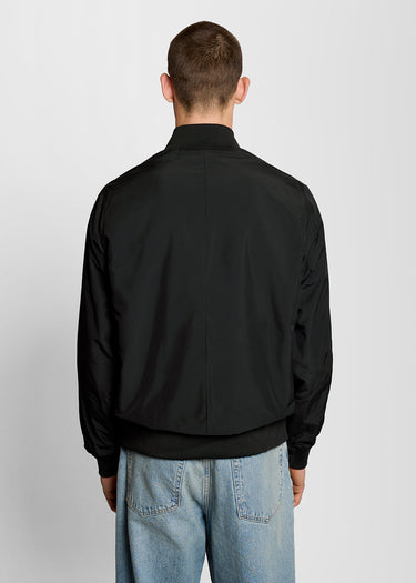 Lyle & Scott Jassen Funnel neck shell jacket - jet black