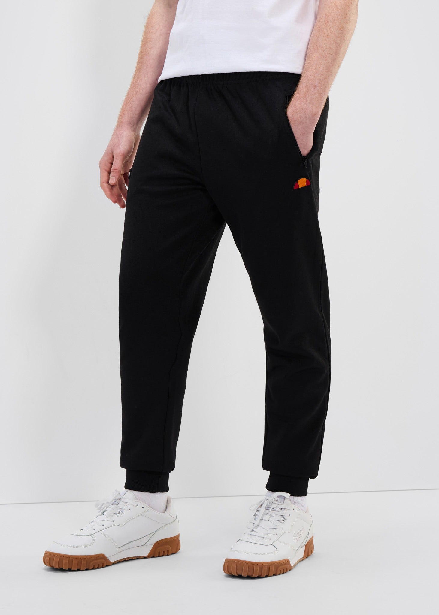 Ellesse Jogginbroeken  Bertoni track pant - black 