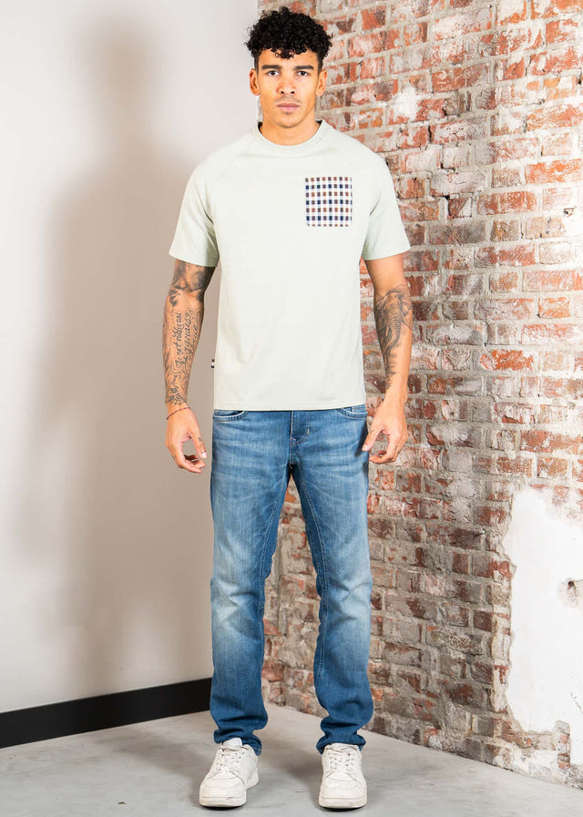Aquascutum T-shirts Raglan pocket t-shirt - salvia
