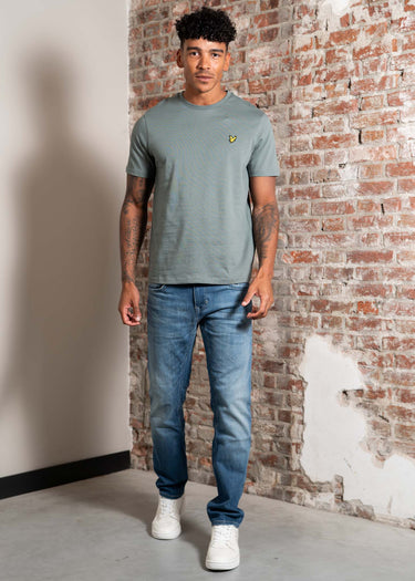 Lyle & Scott T-shirts Plain t-shirt - green mercurial