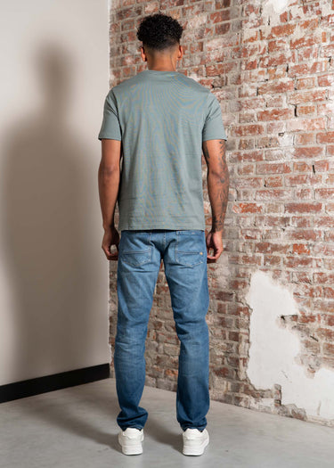 Lyle & Scott T-shirts Plain t-shirt - green mercurial