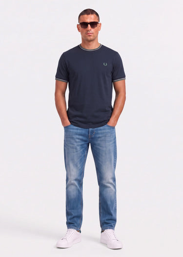 Fred Perry T-shirts Twin tipped t-shirt - dark airforce ecru seagrass