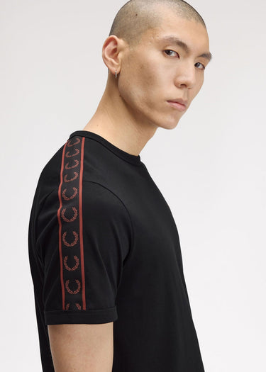 Fred Perry T-shirts Contrast tape ringer t-shirt - black
