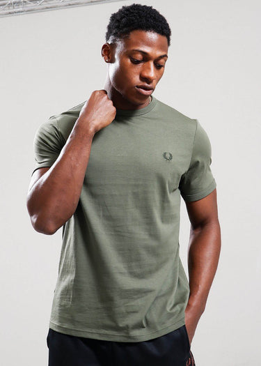Fred Perry T-shirts Ringer t-shirt - laurel wreath green