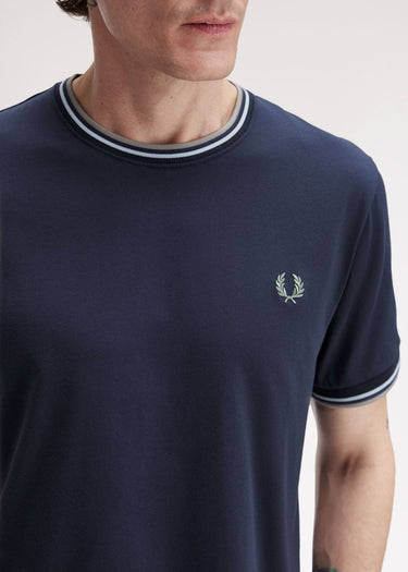 Fred Perry T-shirts Twin tipped t-shirt - dark airforce light ice bayleaf