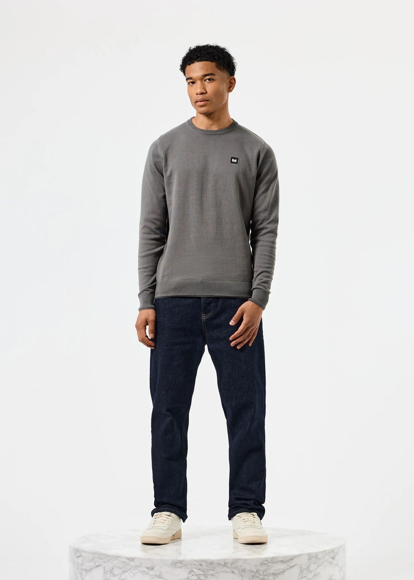 Weekend Offender Truien  Solace - zinc 