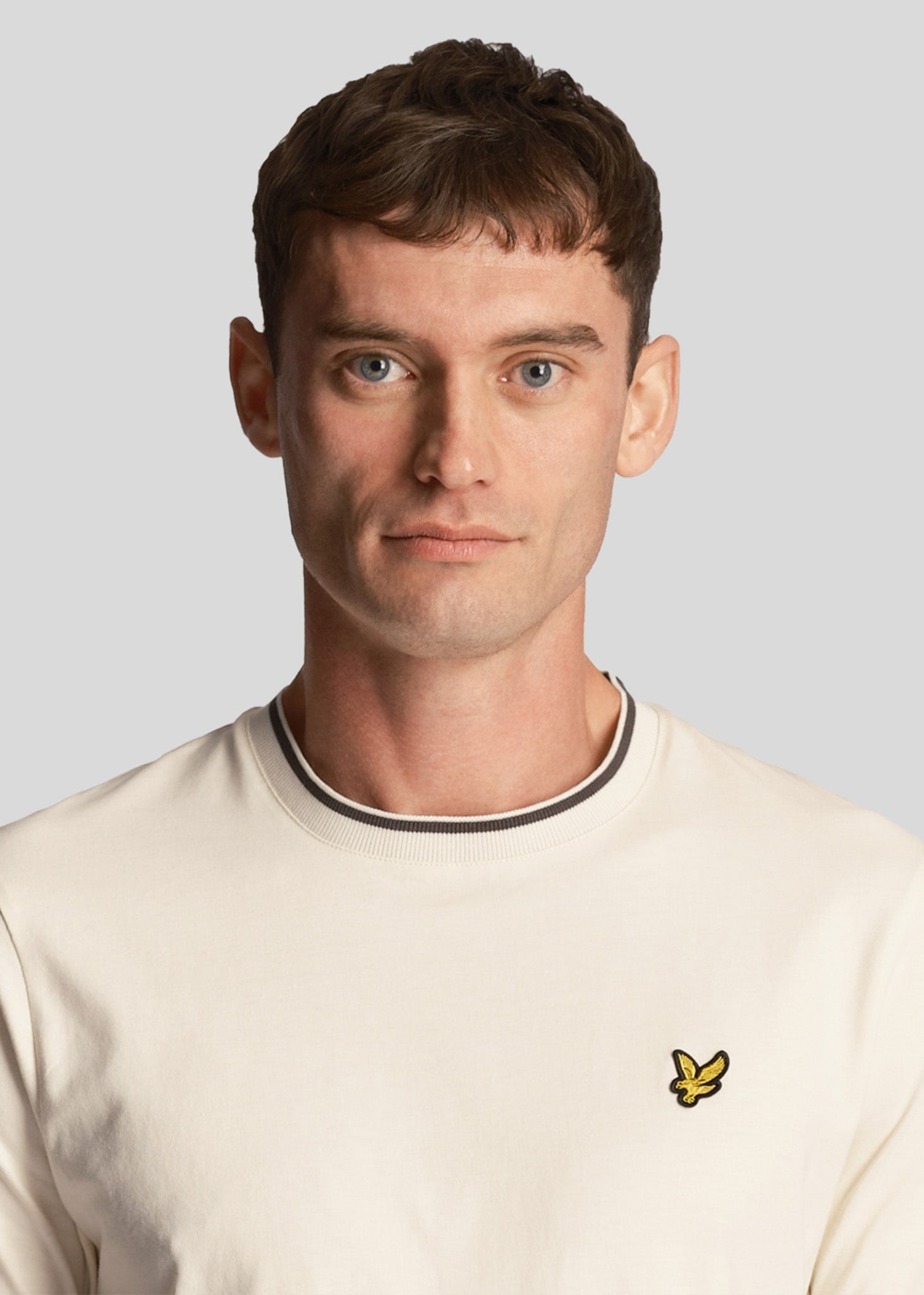 Lyle & Scott T-shirts  Tipped t-shirt - chalk gunmetal 