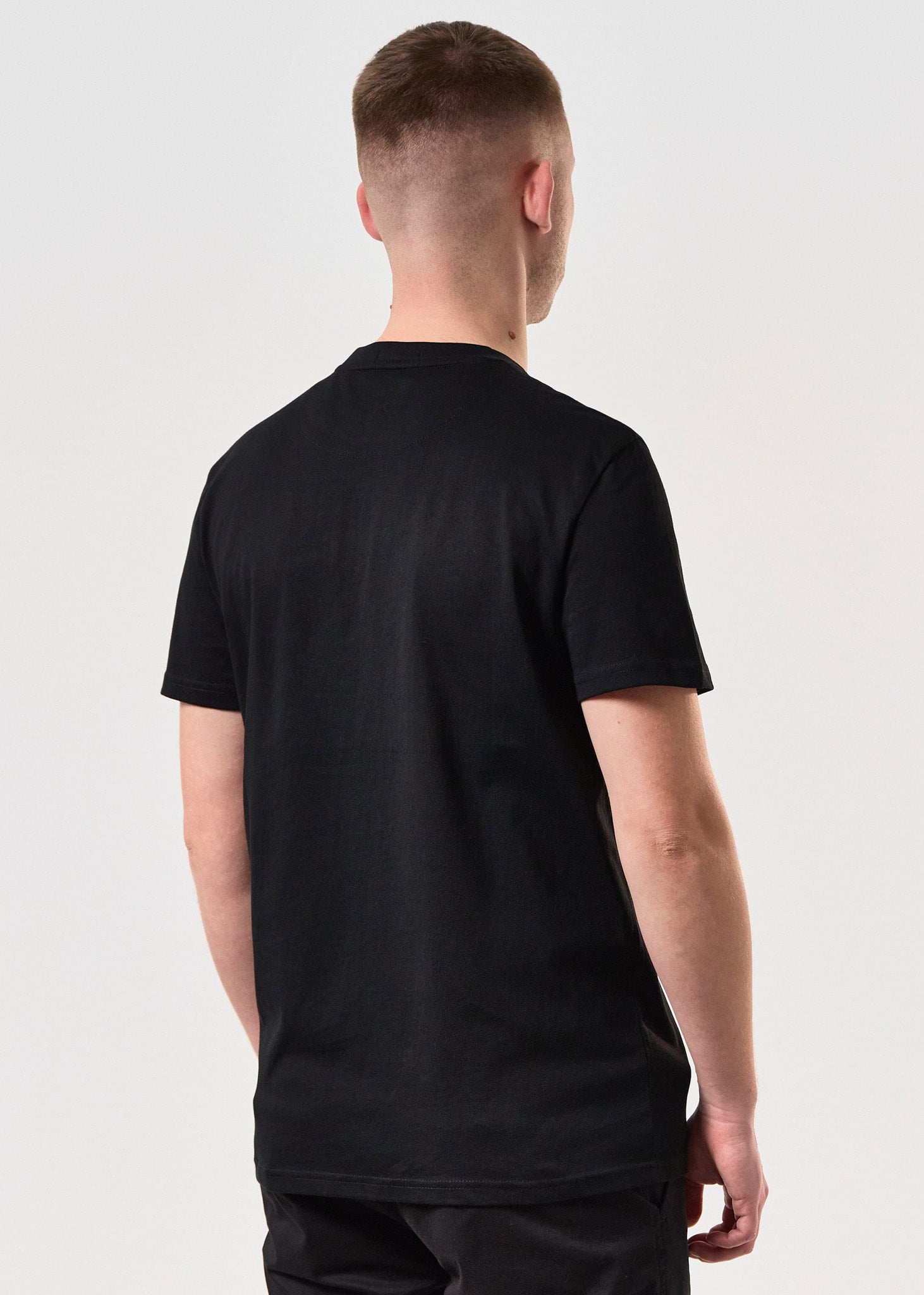 Weekend Offender T-shirts  Shoom - black 