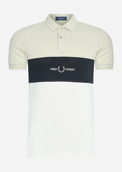 Fred Perry Polo's  Embroidered panel polo shirt - light oyster 