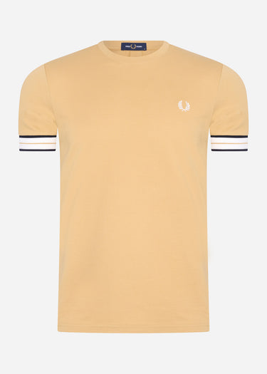 Fred Perry T-shirts  Tramline tipped pique t-shirt - desert 