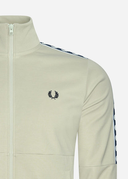 Fred Perry Vesten  Panelled taped track jacket - light oyster 