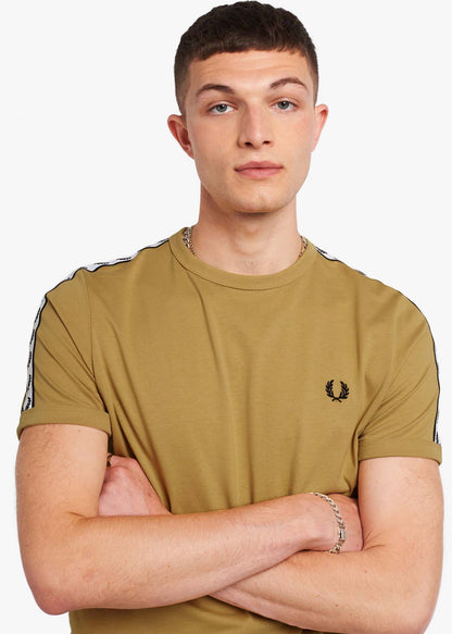 Fred Perry T-shirts  Taped ringer t-shirt - desert 